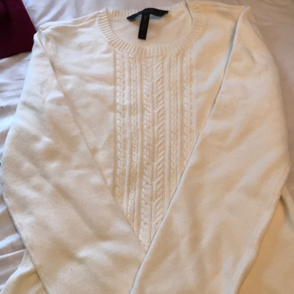 Sweater - Picture 3 of 3